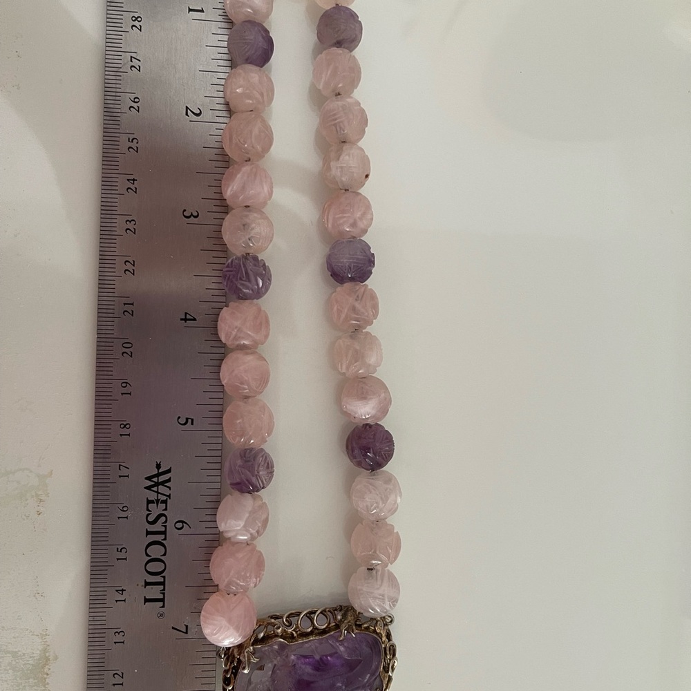 Elegant Pink and Purple Beaded Necklace - Picture 3 of 4